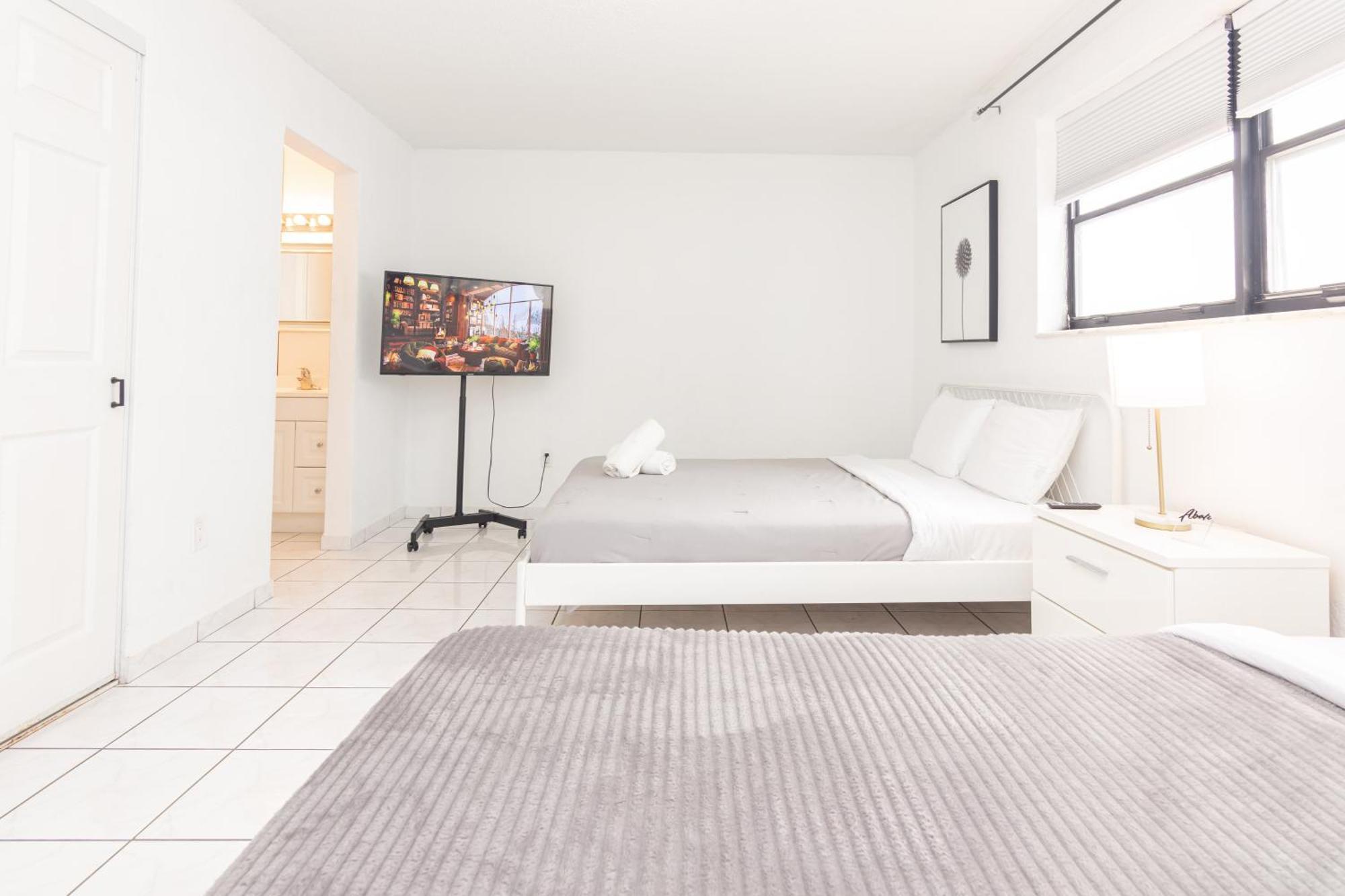 One Bedroom Apartment - With Parking & Balcony - Heart Of Wynwood Miami Buitenkant foto